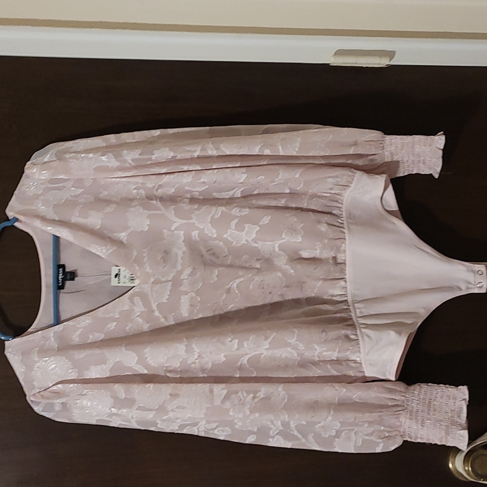 Long sleeve bodysuit pink, express, size large, new with tags